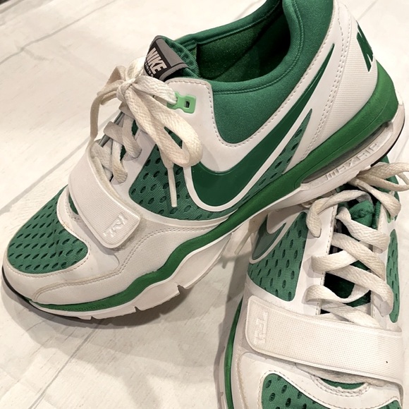 Nike Shoes - Nike EUC Air Max Trainer 1 white & green size 8 vintage